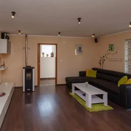 Apartment Sarar Crikvenica