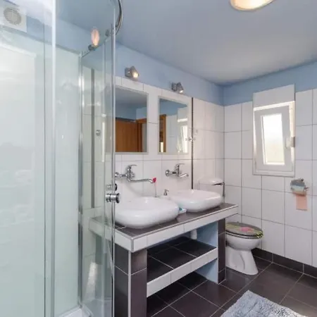 Apartment Sarar